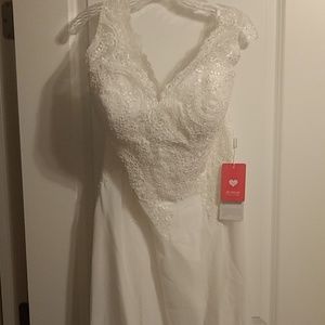 Ivory Chiffon Wedding Dress